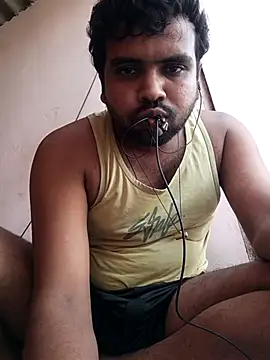 MeFeellove online show from October 6, 8:41 am