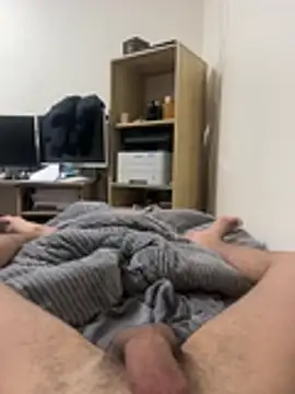 Omar472 online show from January 11, 8:45 pm