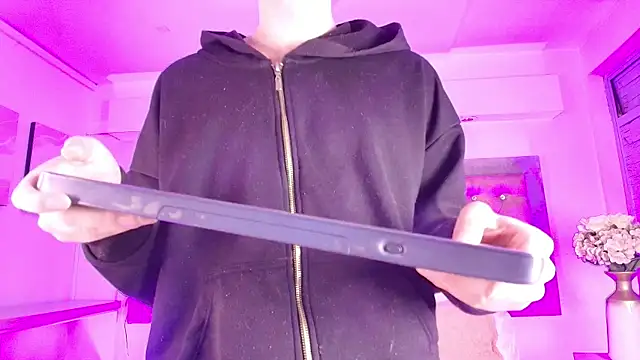 Tayzon Foxxx online show from December 17, 12:12 pm