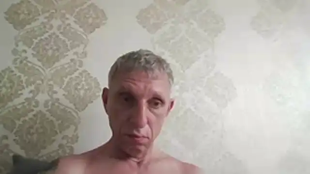 BobbyXRoyal online show from June 8, 5:25 pm