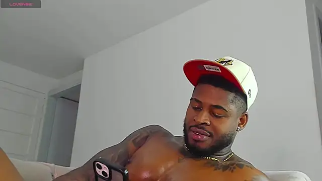 Makonneen online show from December 23, 4:32 am