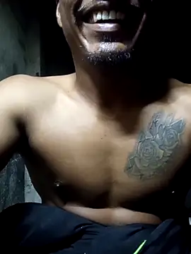 Aqua2312 online show from April 5, 7:05 am