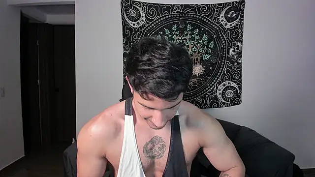 Snapshot of JayMarcos_ chatting on February 15, 4:36 am JayMarcos  online show from February 15, 4:36 am