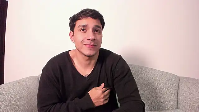 Snapshot of JayMarcos_ chatting on January 9, 4:19 am JayMarcos  online show from January 9, 4:19 am