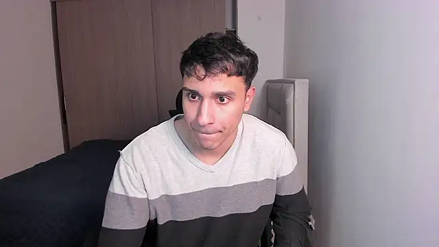 Snapshot of JayMarcos_ chatting on December 23, 6:22 am JayMarcos  online show from December 23, 6:22 am