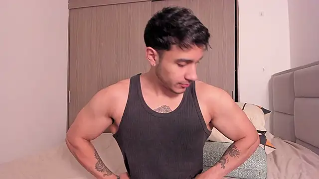 Snapshot of JayMarcos_ chatting on December 30, 1:37 am JayMarcos  online show from December 30, 1:37 am