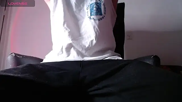 ren stipee online show from December 11, 2:32 am