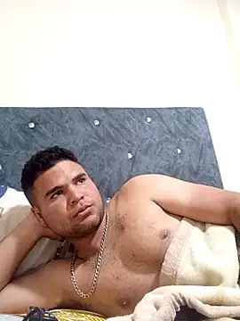 PITBuk 708 online show from December 14, 2:18 am