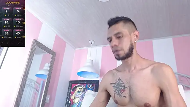 Snapshot of BIGZEHUZ chatting on March 23, 8:26 am BIGZEHUZ online show from March 23, 8:26 am