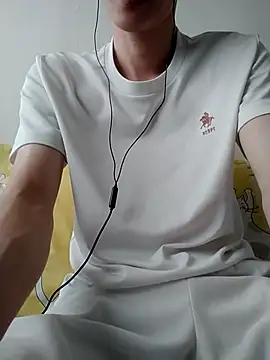 YAY-1 online show from February 26, 2:04 am