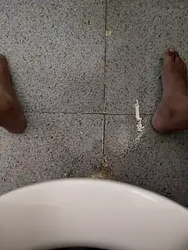 Snapshot of KingCobraClassy chatting on January 22, 7:03 am KingCobraClassy online show from January 22, 7:03 am