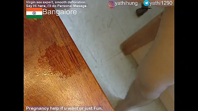 Snapshot of KingCobraClassy chatting on October 17, 8:02 pm KingCobraClassy online show from October 17, 8:02 pm