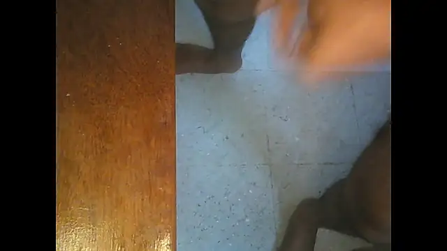 Snapshot of KingCobraClassy chatting on December 14, 2:31 pm KingCobraClassy online show from December 14, 2:31 pm