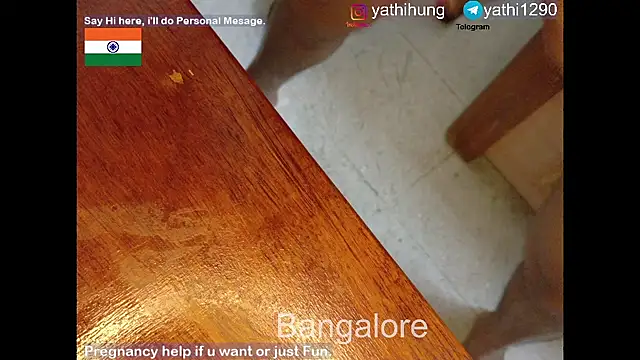 Snapshot of KingCobraClassy chatting on October 3, 5:40 pm KingCobraClassy online show from October 3, 5:40 pm