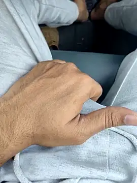 KingCobraClassy online show from February 15, 8:45 am