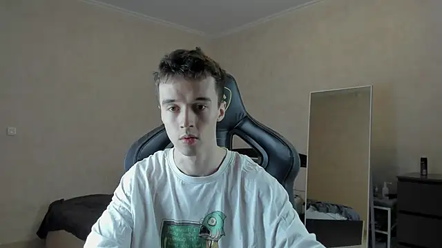 MasonWarholl online show from March 20, 10:07 pm