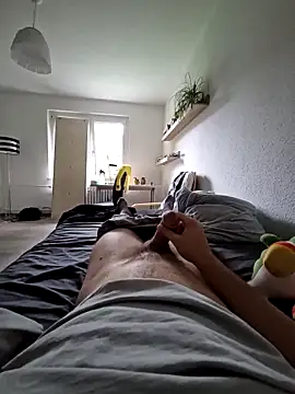 Snapshot of Lion132233 chatting on September 23, 3:33 pm Lion132233 online show from September 23, 3:33 pm