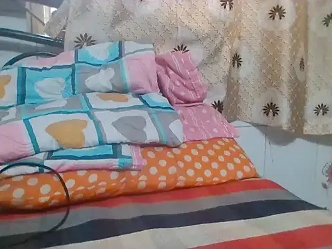 Snapshot of indianbull3684 chatting on November 1, 10:08 am indianbull3684 online show from November 1, 10:08 am