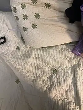 Ariel Ari online show from January 17, 8:34 am