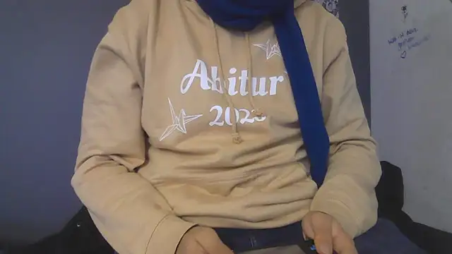 HornyBoy  2004 online show from December 17, 7:48 am