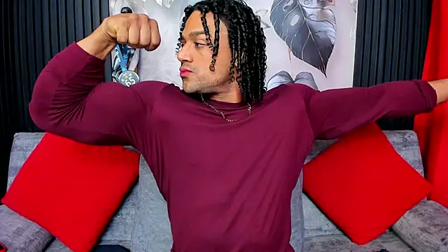 MikeEstevess online show from September 21, 8:14 am