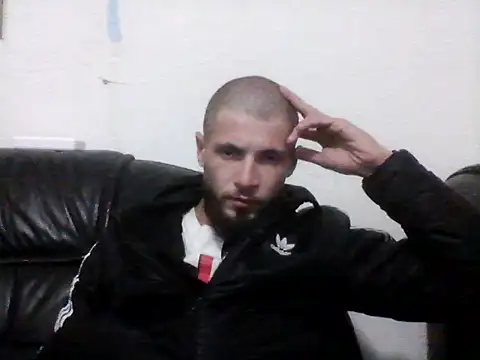 Snapshot of jimmyy_ chatting on October 16, 6:05 pm jimmyy  online show from October 16, 6:05 pm