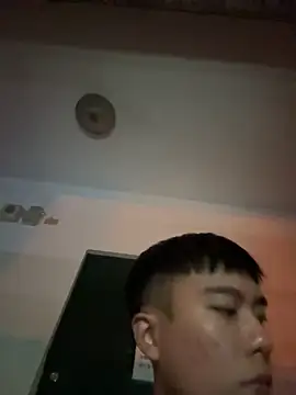 Snapshot of ericsex_tw chatting on October 22, 2:10 pm ericsex tw online show from October 22, 2:10 pm