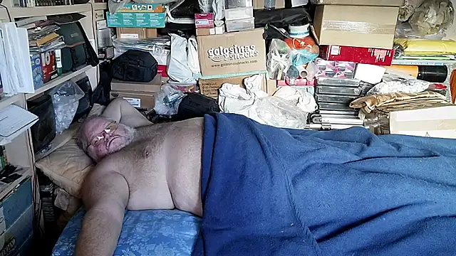 hadeszeuss2 online show from November 20, 3:33 pm