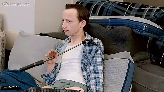 Dilldough405 online show from October 14, 11:50 am