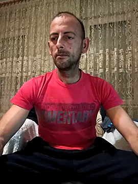 Snapshot of Cirkon1984 chatting on February 12, 4:11 pm Cirkon1984 online show from February 12, 4:11 pm