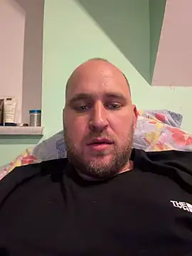 aronion123 online show from June 18, 2:35 am