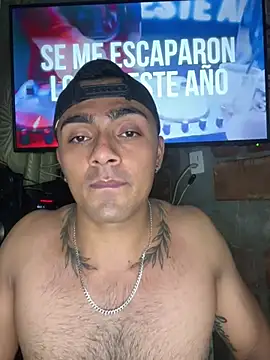 Snapshot of Stiven-Bell chatting on February 22, 5:55 am Stiven-Bell online show from February 22, 5:55 am