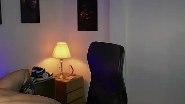 Hazzan Velez online show from October 3, 5:12 am