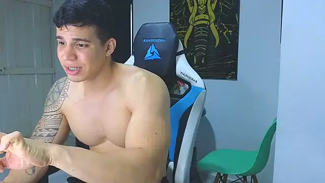 Ethanstill1 online show from March 15, 4:13 am