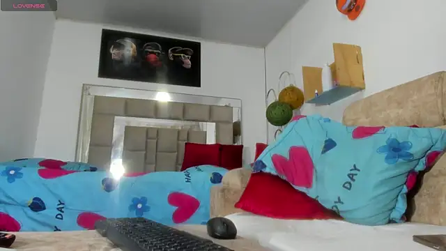 jadenf1 online show from July 15, 11:39 am