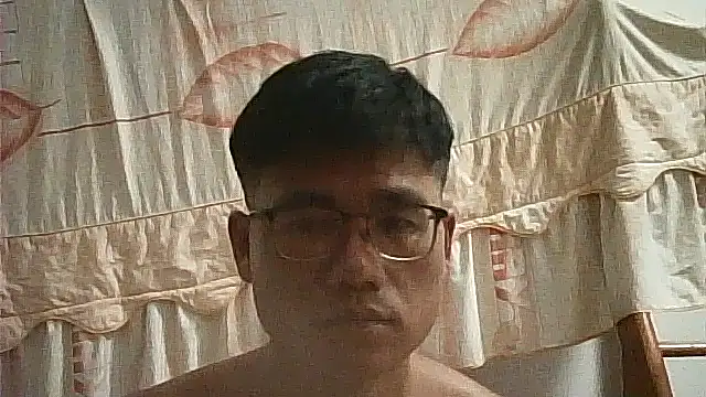 findagirlfriend online show from April 11, 6:44 pm