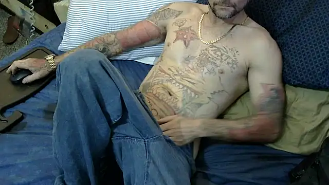 TheOneYouLove69 online show from March 8, 10:14 pm