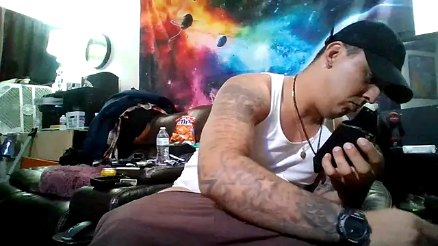 Snapshot of Antoniothedon chatting on October 25, 1:29 am Antoniothedon online show from October 25, 1:29 am