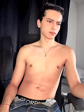 cybercosmiiic online show from September 12, 9:15 pm