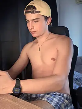 cybercosmiiic online show from October 24, 10:00 pm