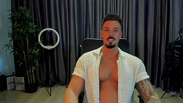 HaydenSpearss online show from February 27, 1:23 pm