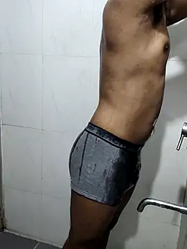 Snapshot of hottboy_39 chatting on March 10, 11:01 am hottboy 39 online show from March 10, 11:01 am