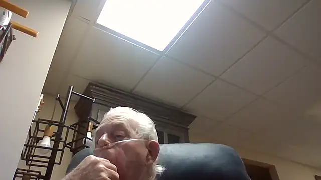 bootlegmanz online show from April 7, 9:48 pm