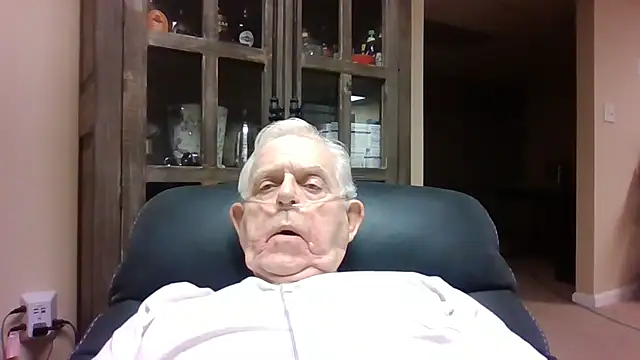 bootlegmanz online show from May 17, 2:57 pm