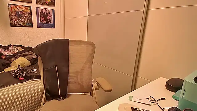 Marioo4k online show from December 16, 5:53 pm