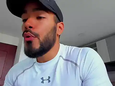 Alexander Martines online show from December 2, 8:12 pm