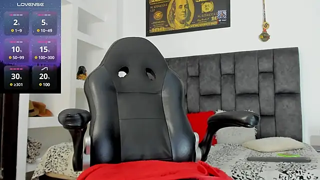 MattRodriguez9 online show from February 11, 7:59 pm