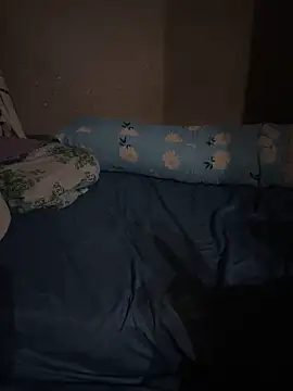 Snapshot of cloudyunderwear chatting on March 16, 7:37 am cloudyunderwear online show from March 16, 7:37 am