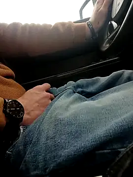 Snapshot of otterlover123 chatting on February 27, 6:09 pm otterlover123 online show from February 27, 6:09 pm