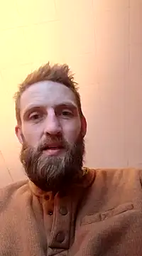 Snapshot of otterlover123 chatting on January 5, 10:08 pm otterlover123 online show from January 5, 10:08 pm